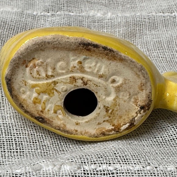 Vintage 1950s Bauer Chicken Of the Sea Advertising Salt and Pepper Shakers Fish - Picture 9 of 16